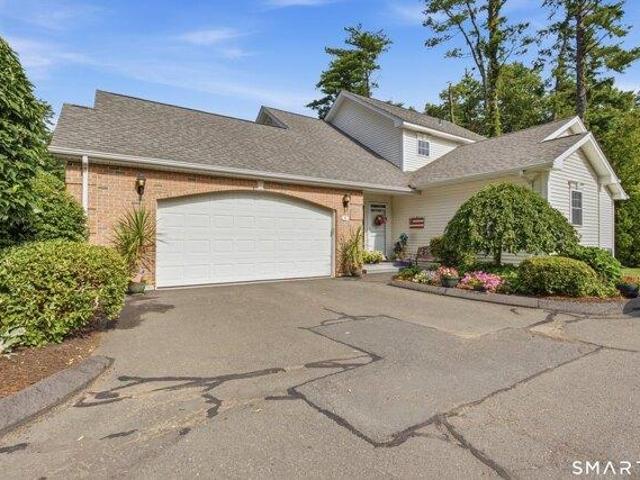 House for sale in Plainville, Connecticut