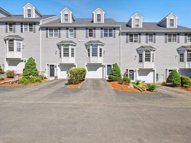 Condo for sale in Plainville, Massachusetts