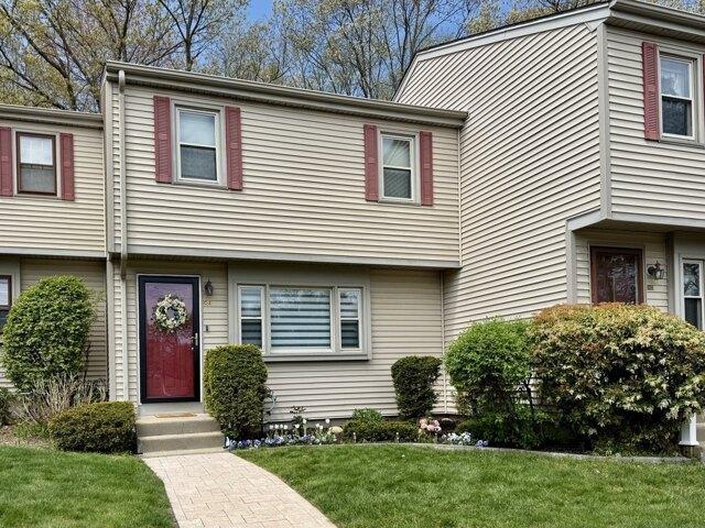 Condo for sale in Plainville, Massachusetts