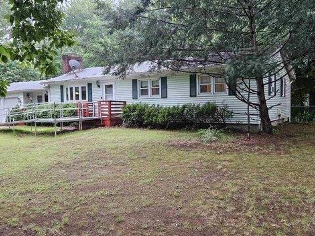 House for sale in New Hampshire