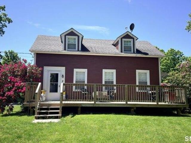 House for sale in Plymouth, Connecticut
