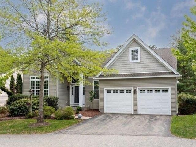 House for sale in Manomet, Massachusetts