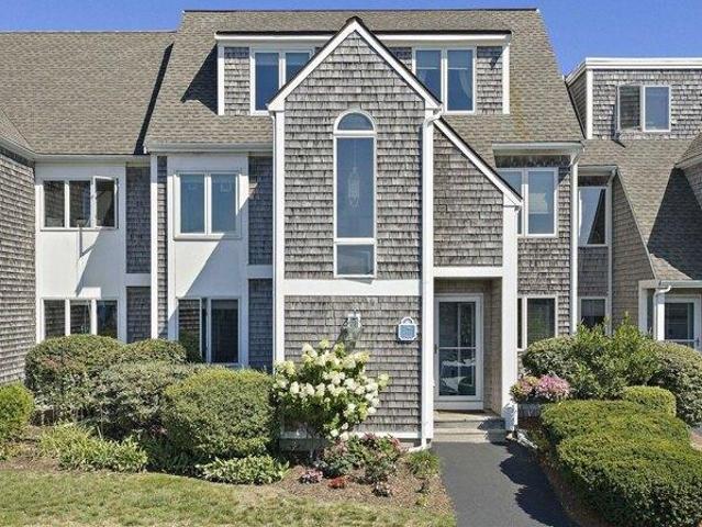 Condo for sale in Manomet, Massachusetts