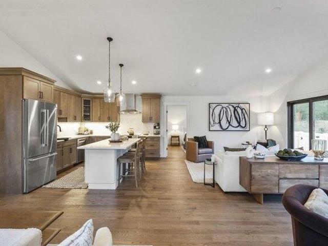 Condo for sale in Manomet, Massachusetts