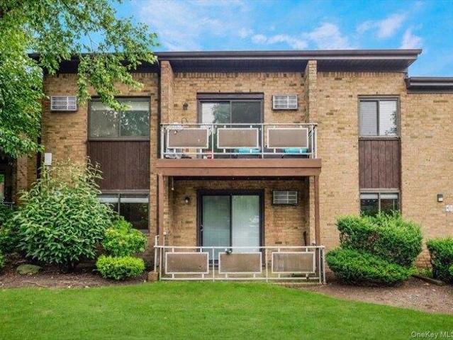 Condo for sale in Rockland, New York