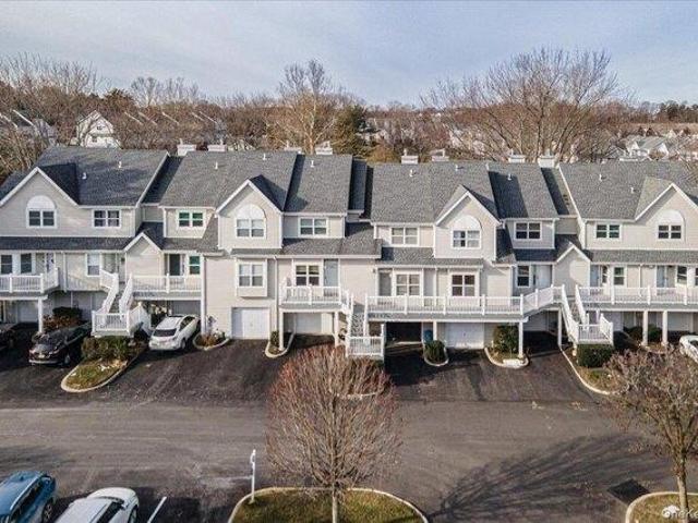 Condo for sale in Centereach, New York