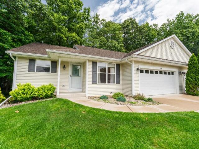 Condo for sale in Portage
