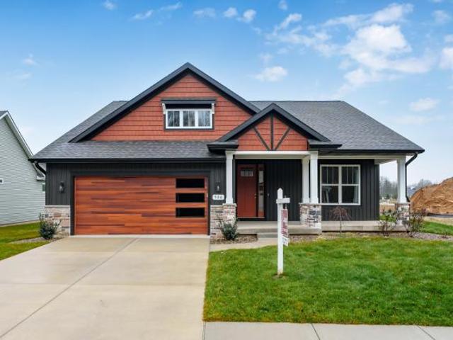 Condo for sale in Portage