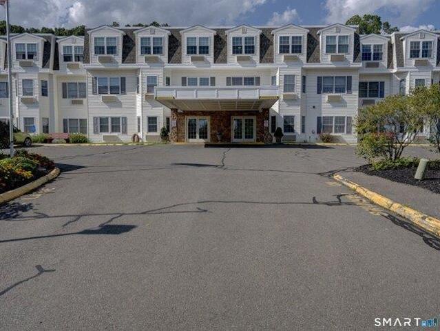 Condo for sale in Portland, Connecticut