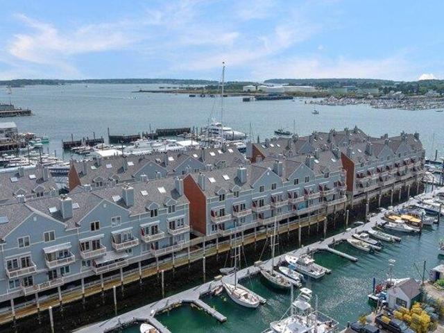 Condo for sale in Peaks Island, Maine