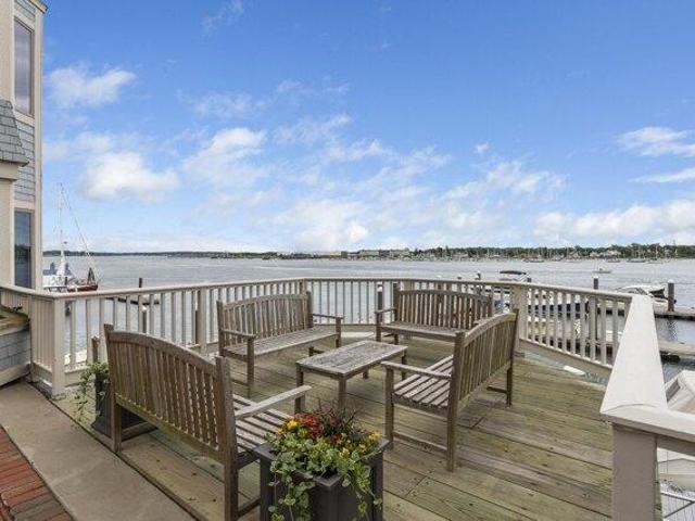 Condo for sale in Peaks Island, Maine