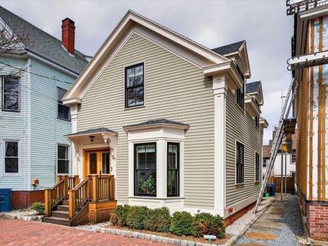 House for sale in Peaks Island, Maine