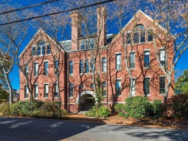 Condo for sale in New Hampshire