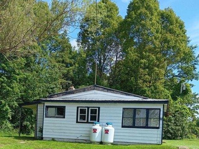 House for sale in Madrid, New York
