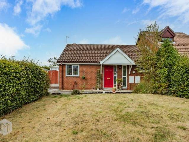 Property for sale in Gorse Covert, Warrington
