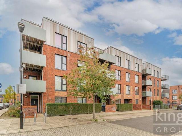 Property for sale in Carterhatch, Greater London