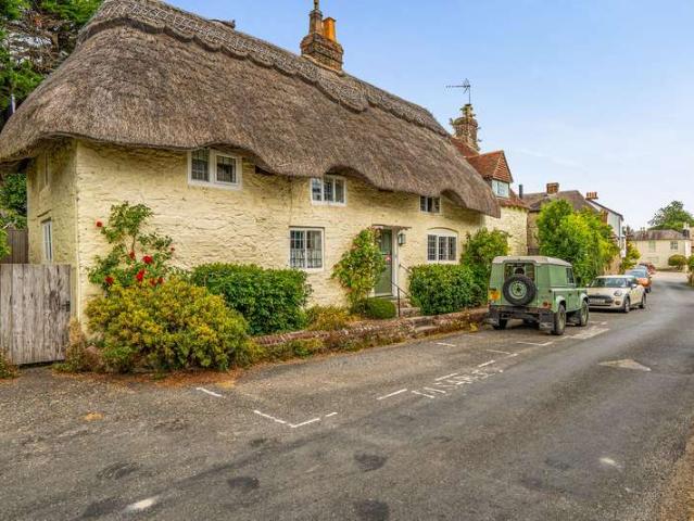 Property for sale in Horsham, West Sussex
