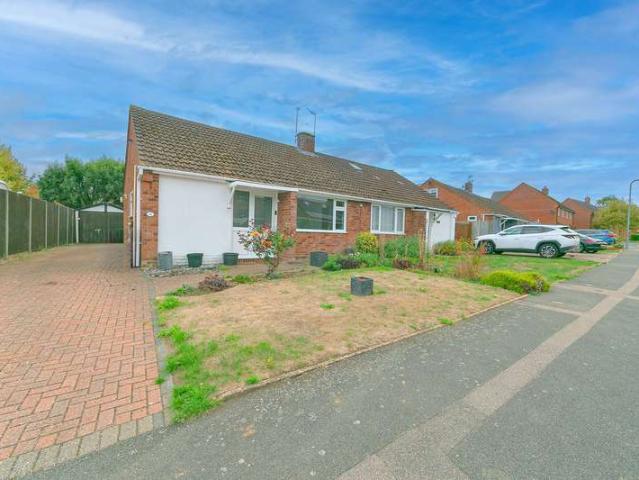 Property for sale in Old Stratford, West Northamptonshire