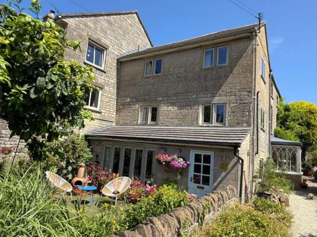 Property for sale in Chalford Hill, Stroud