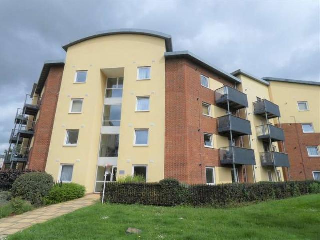 Property for rent in Kings Barton, Gloucester