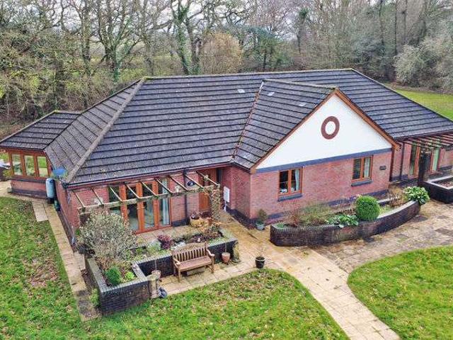 Property for sale in Littletown, Budlake