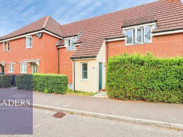 Property for sale in Chipping Hill, Essex