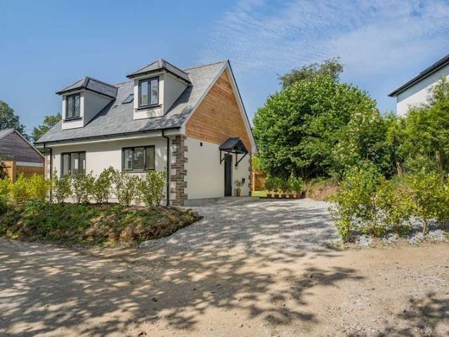 Property for sale in Probus, Cornwall