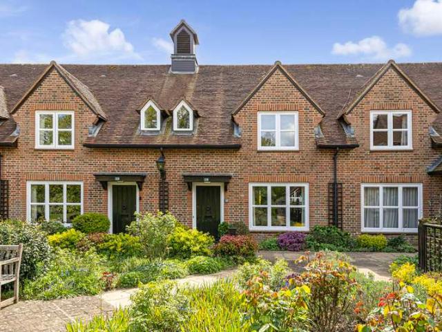 Property for sale in Ickenham, Greater London