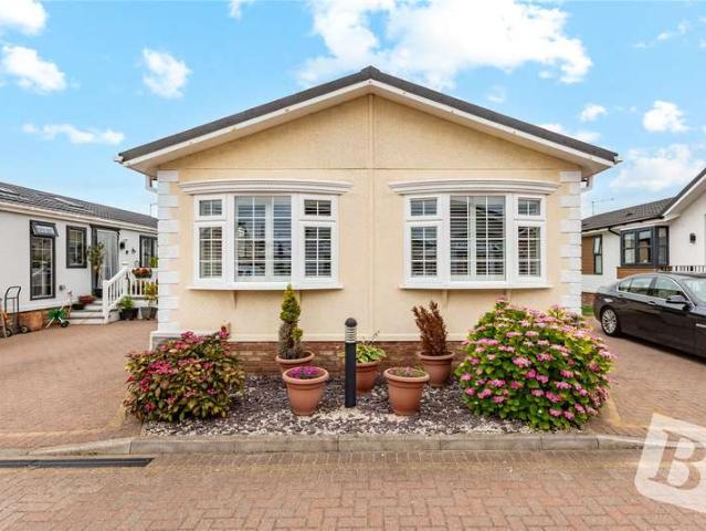 Property for sale in Chelmsford, Essex