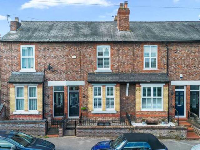 Property for sale in Stockton Heath, Warrington