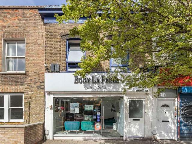 Property for sale in Old Ford, Mile End