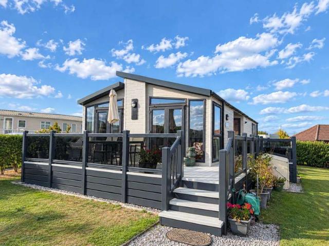 Property for sale in Blue Anchor, Carhampton