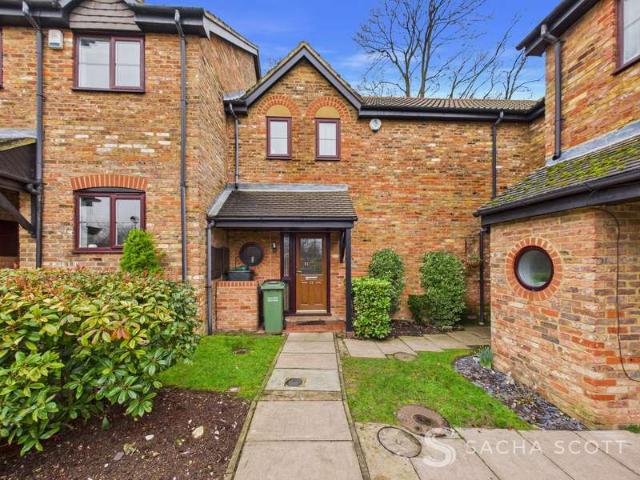 Property for sale in Nork, Red Hill