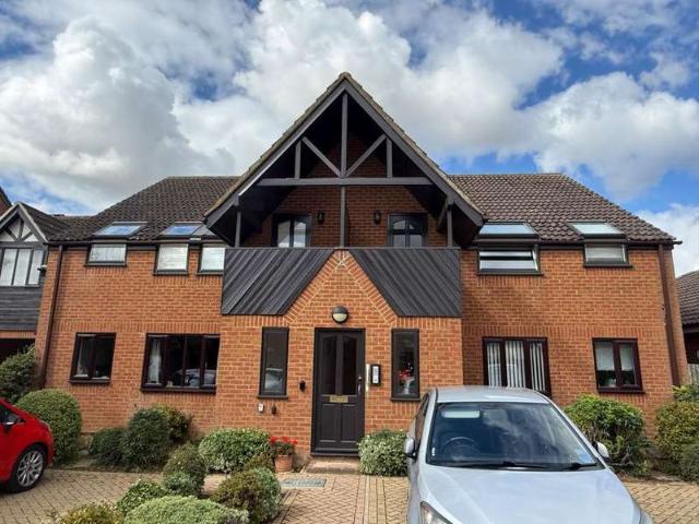 Property for rent in Toddington, Bedfordshire