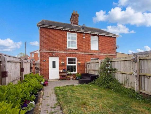 Property for sale in Chelmondiston, Suffolk