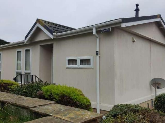 Property for sale in Walton-in-gordano, North Somerset