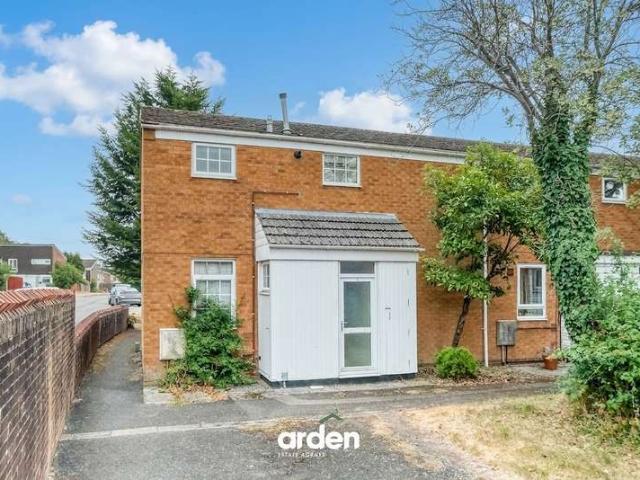 Property for sale in Ipsley, Redditch