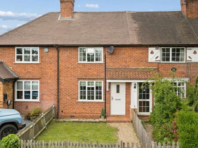 Property for sale in Cookham
