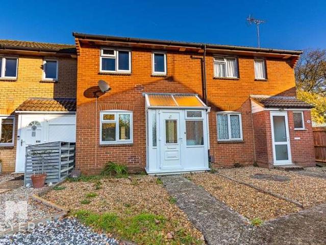 Property for rent in Throop, Bournemouth