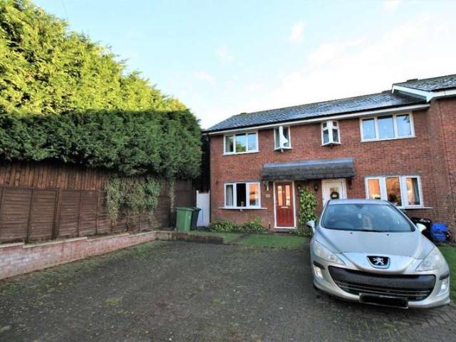 Property for rent in Greenfields, Frankwell