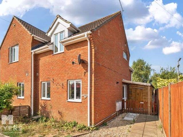 Property for sale in Wool, East Burton