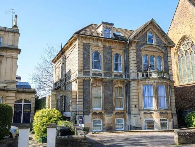 Property for sale in Tyndall's Park, Feckenham