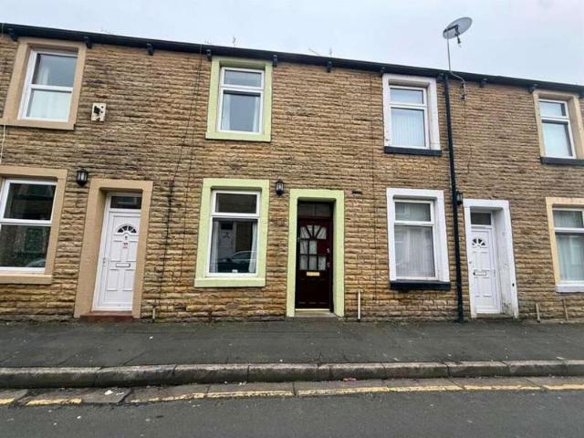 Property for sale in Fulledge, Burnley