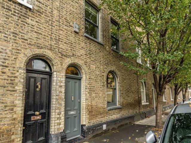 Property for sale in Walworth, Greater London