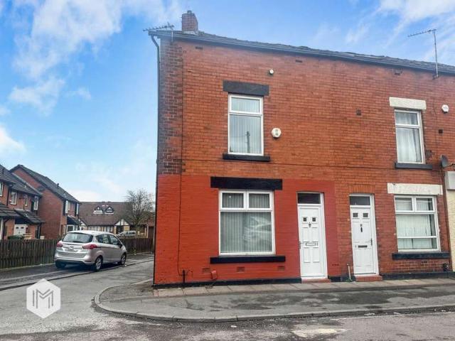Property for sale in Farnworth, Bolton