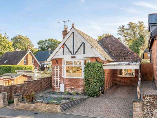 Property for sale in Romford, Tunbridge Wells