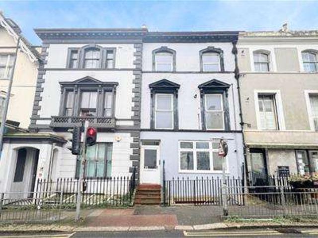 Property for sale in Blacklands, Guestling Green