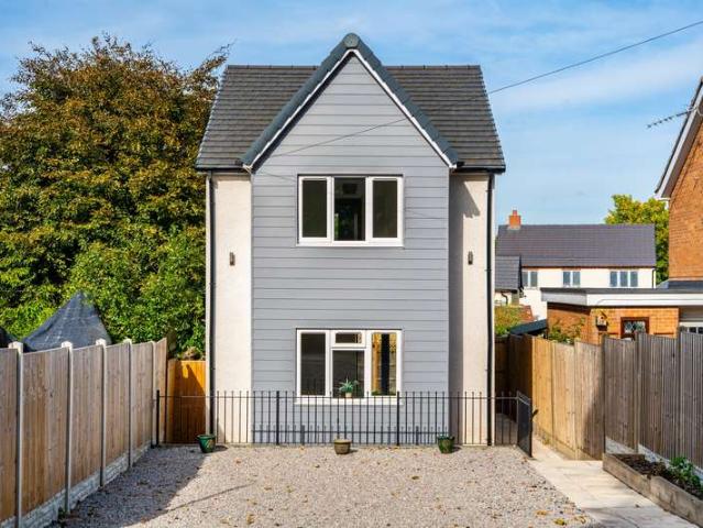 Property for sale in Woodside, Madeley