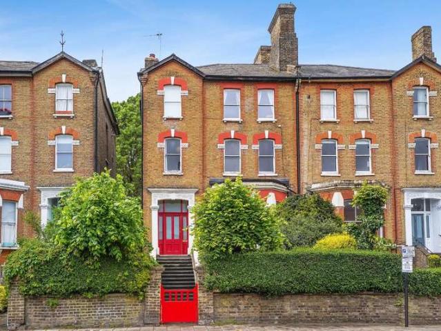 Property for sale in Herne Hill, Greater London