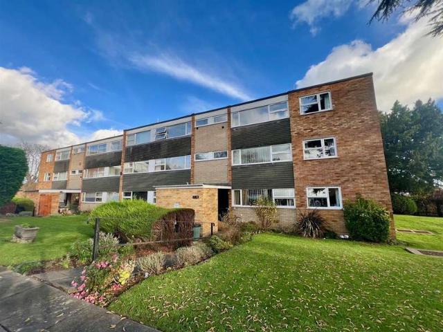 Property for sale in Barnard's Green, Malvern Hills